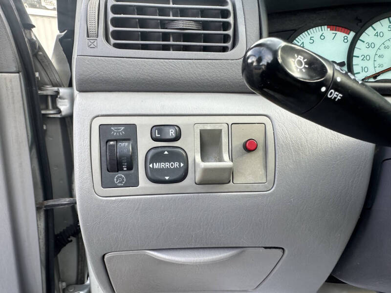 2003 Toyota Corolla CE