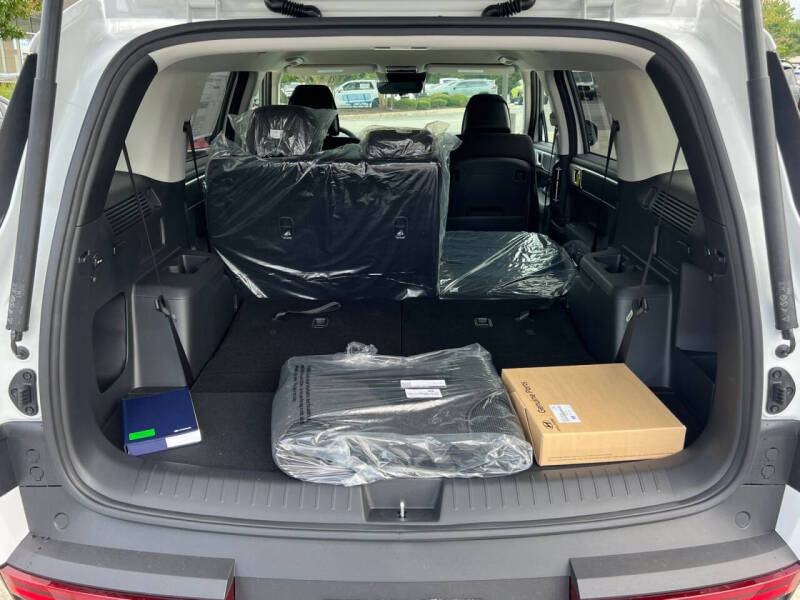 2026 Hyundai Santa Fe SE