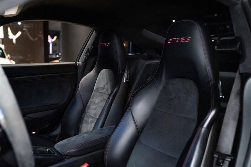 2018 Porsche 911 GT2 RS