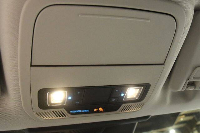 2022 Ford Mustang Mach-E Select