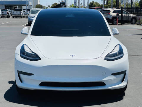 2018 Tesla Model 3 Mid Range