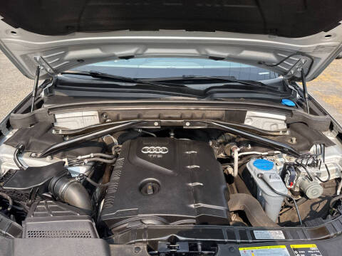 2014 Audi Q5 2.0T quattro Premium Plus