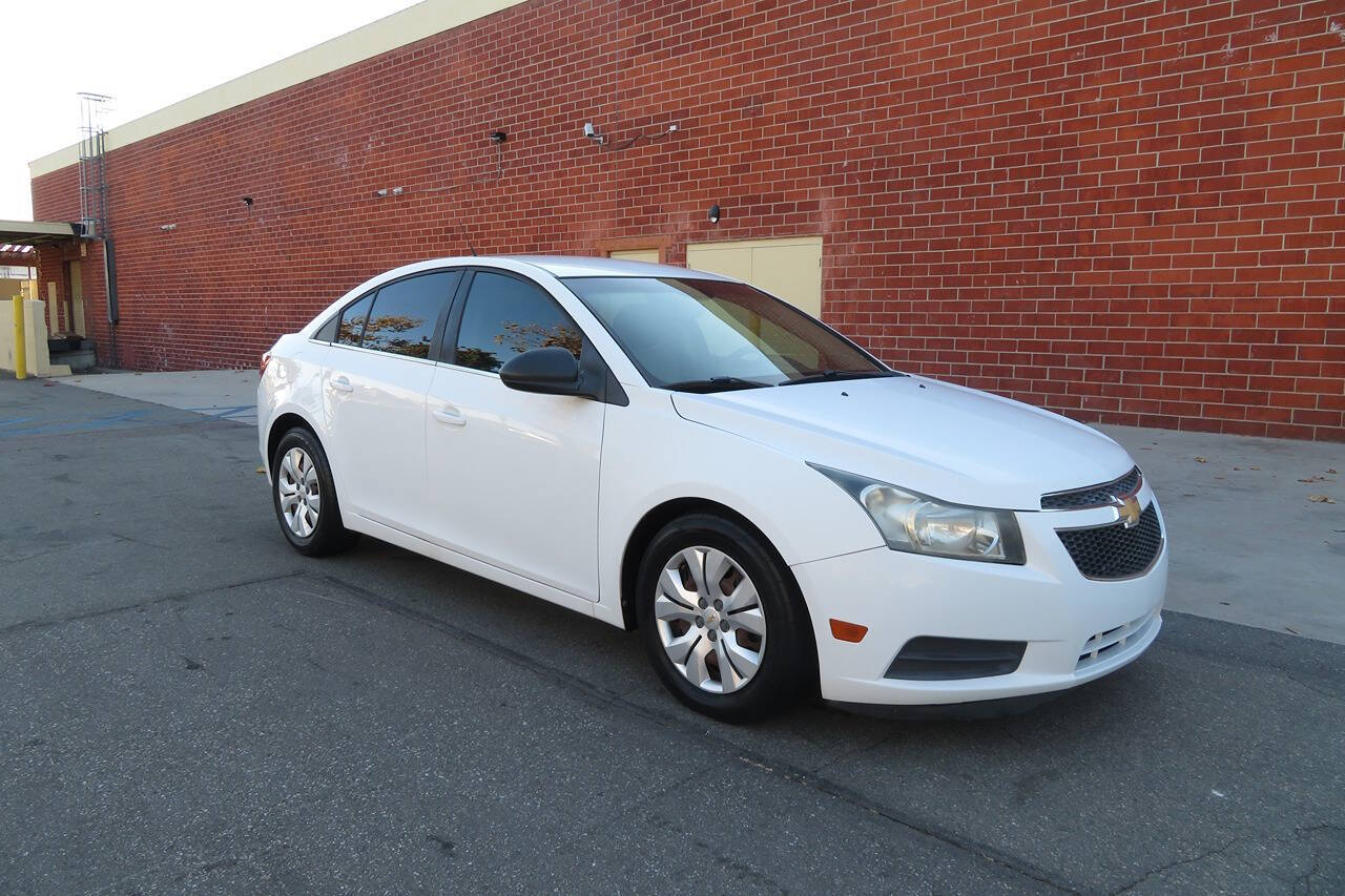 2012 Chevrolet Cruze for sale at The Car Vendor LLC in Bellflower, CA