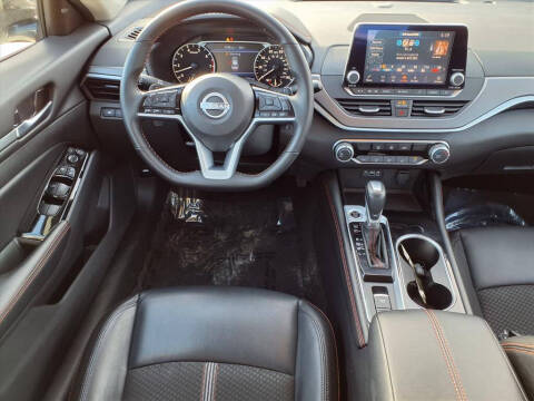 2025 Nissan Altima 2.5 SR