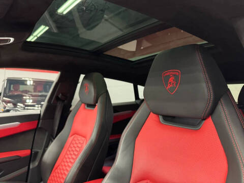 2019 Lamborghini Urus