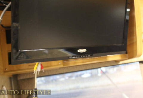 2014 Ford E-Series E-450 SD