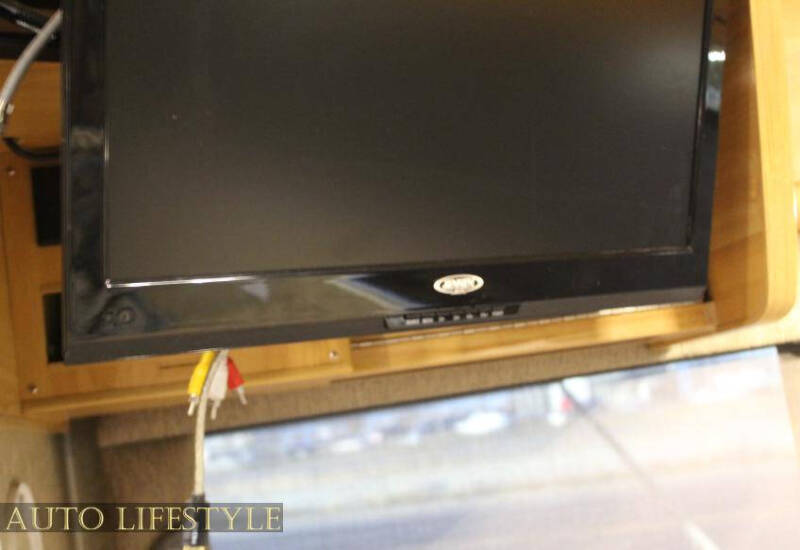 2014 Ford E-Series E-450 SD