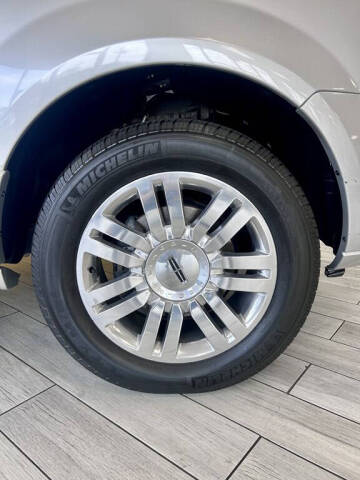 2012 Lincoln Navigator