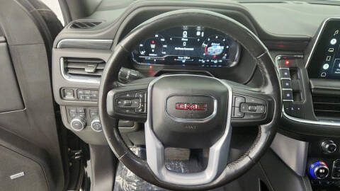 2022 GMC Yukon XL SLT