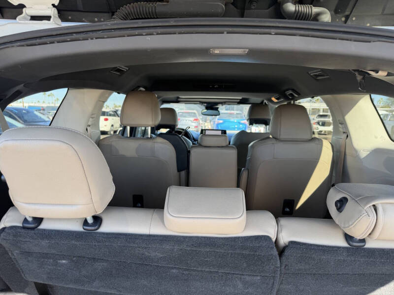2021 Toyota Sienna XLE 7-Passenger