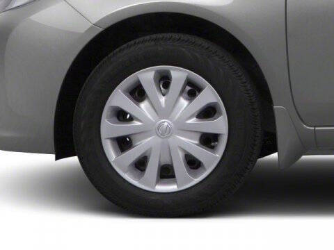 2013 Nissan Versa 1.6 SV