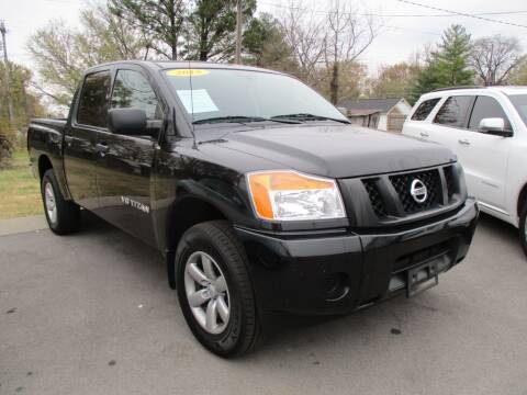 2015 Nissan Titan for sale at Rob Co Automotive LLC in Springfield TN