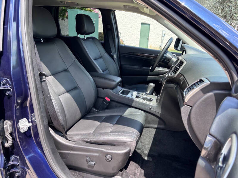 2013 Jeep Grand Cherokee Laredo