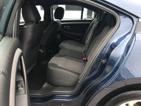 2016 Ford Taurus SEL