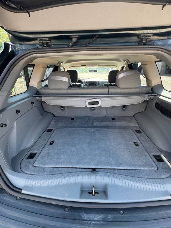 2005 Jeep Grand Cherokee Laredo