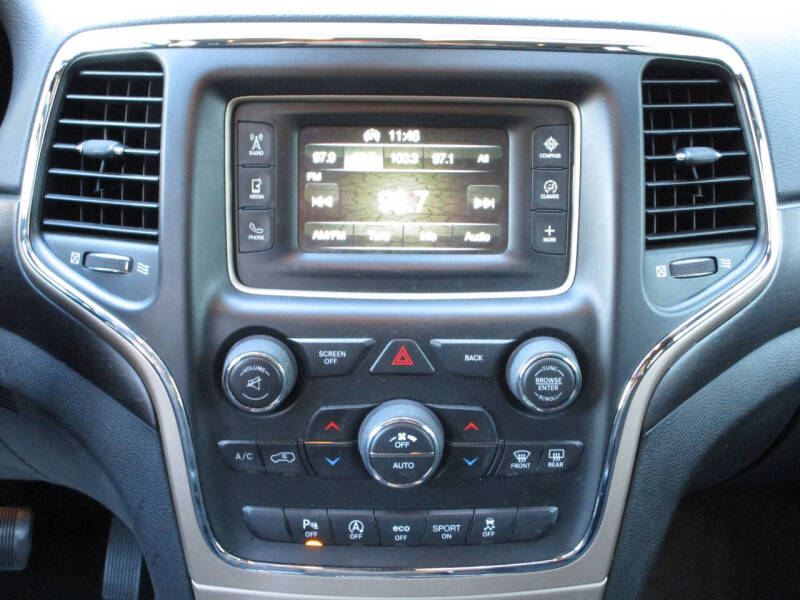 2017 Jeep Grand Cherokee Laredo