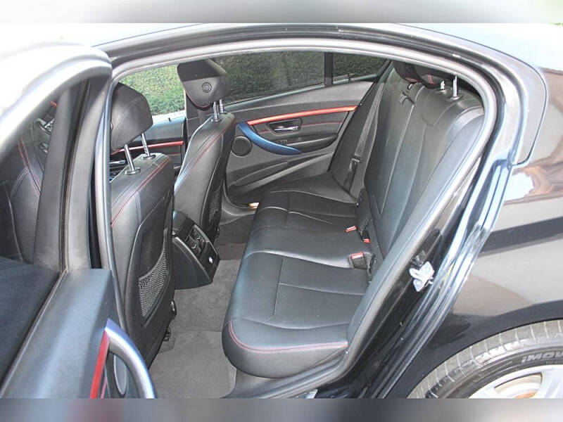 2016 BMW 3 Series 328i