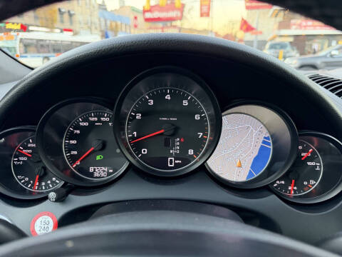 2012 Porsche Cayenne Tiptronic