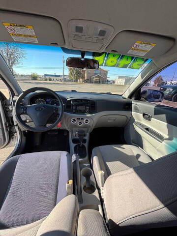 2010 Hyundai Accent GLS