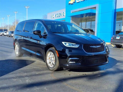 2024 Chrysler Pacifica Touring L