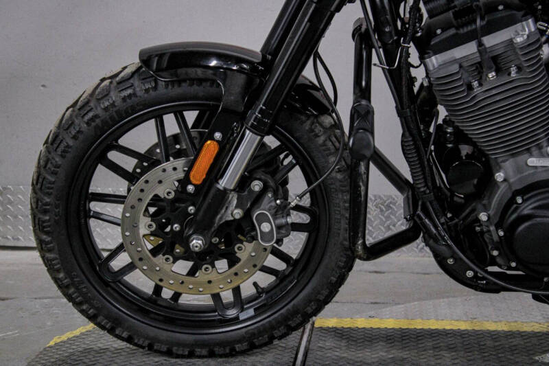 2016 Harley-Davidson Roadster