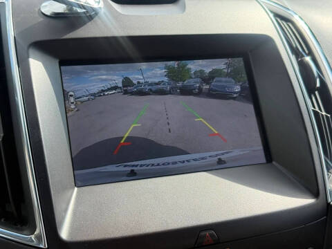 2020 Ford Edge Titanium