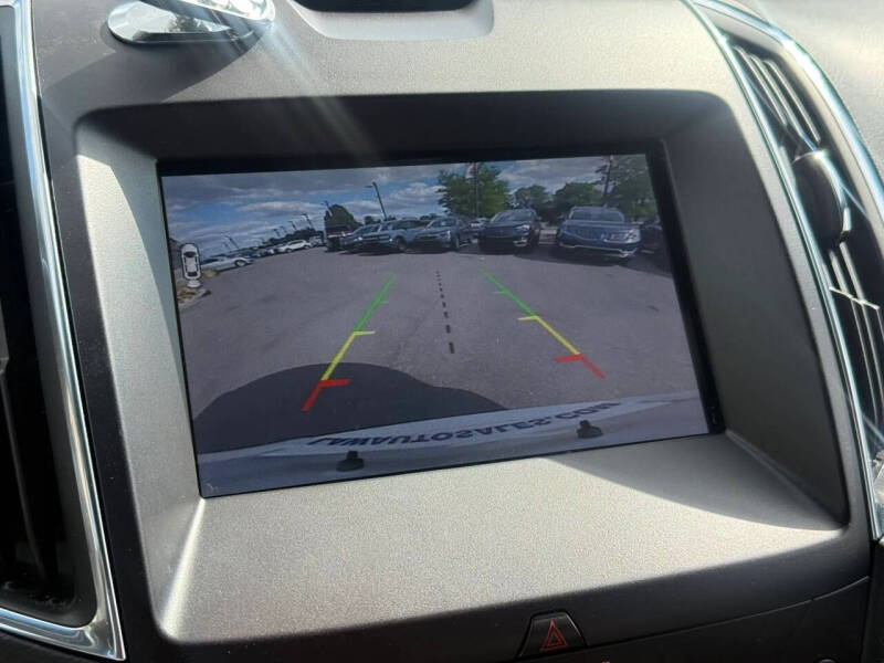 2020 Ford Edge Titanium