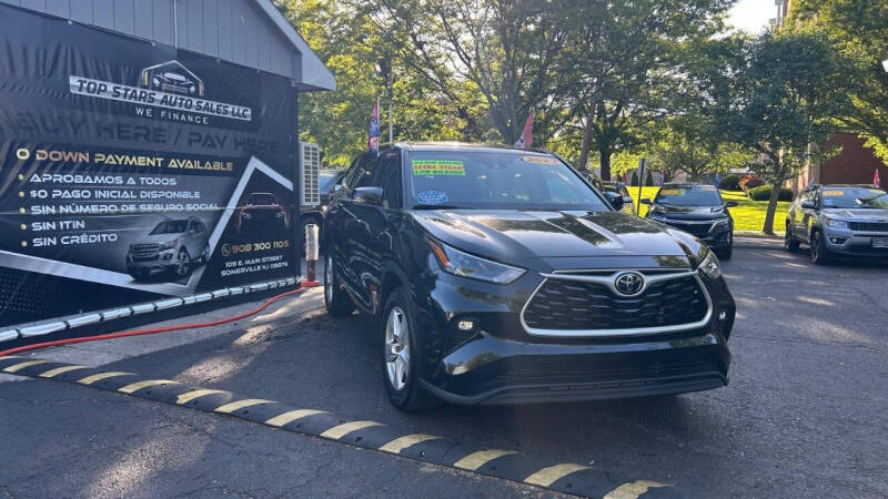 2023 Toyota Highlander Platinum's photo