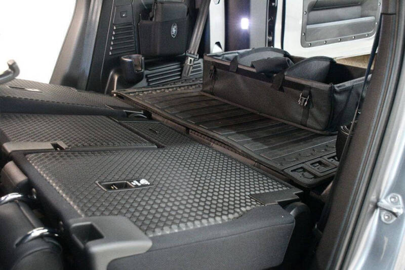 2023 Land Rover Defender 110 X