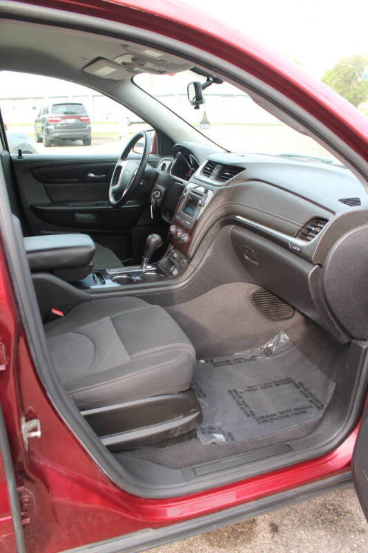 2017 Chevrolet Traverse LT