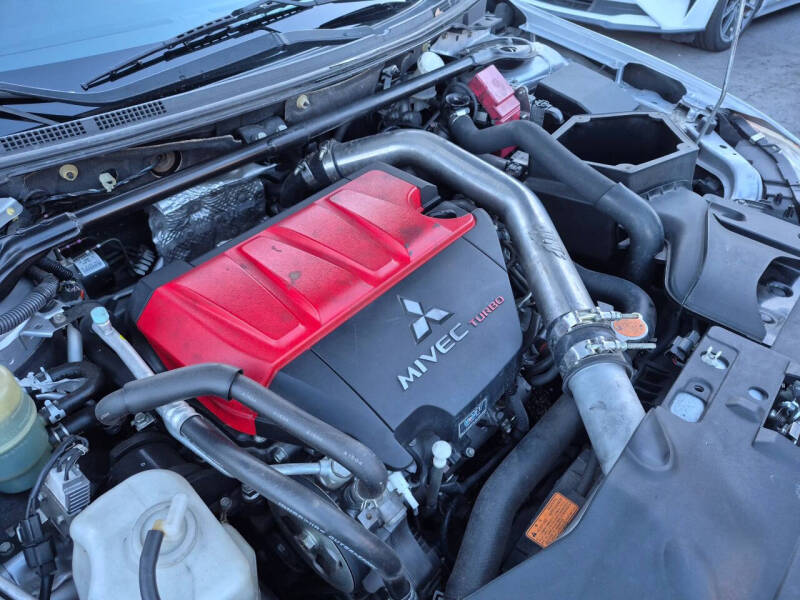 2011 Mitsubishi Lancer Evolution GSR