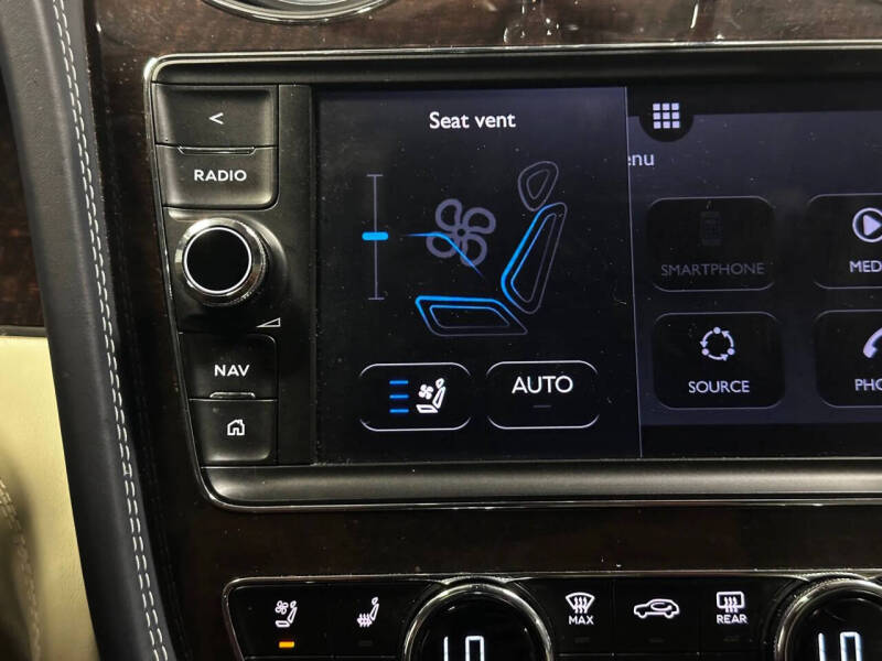 2019 Bentley Bentayga V8