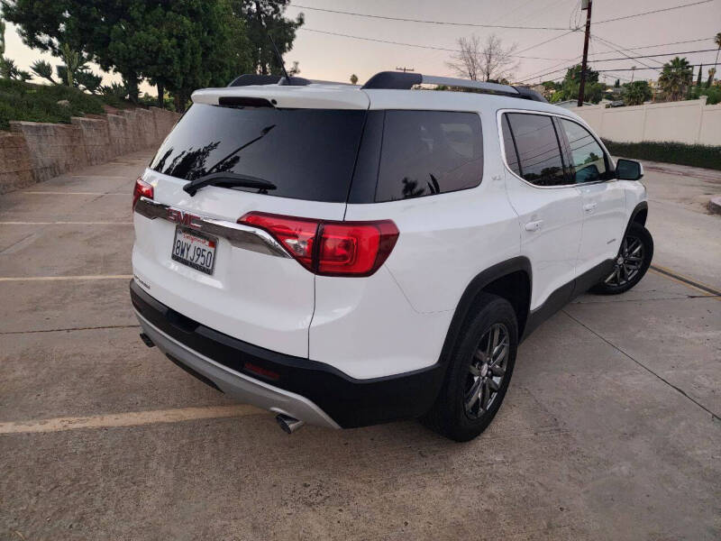 2017 GMC Acadia SLT-1