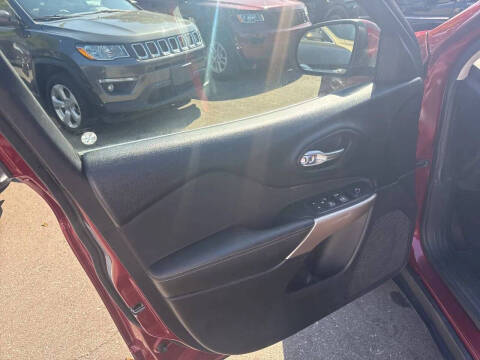 2017 Jeep Cherokee 75th Anniversary