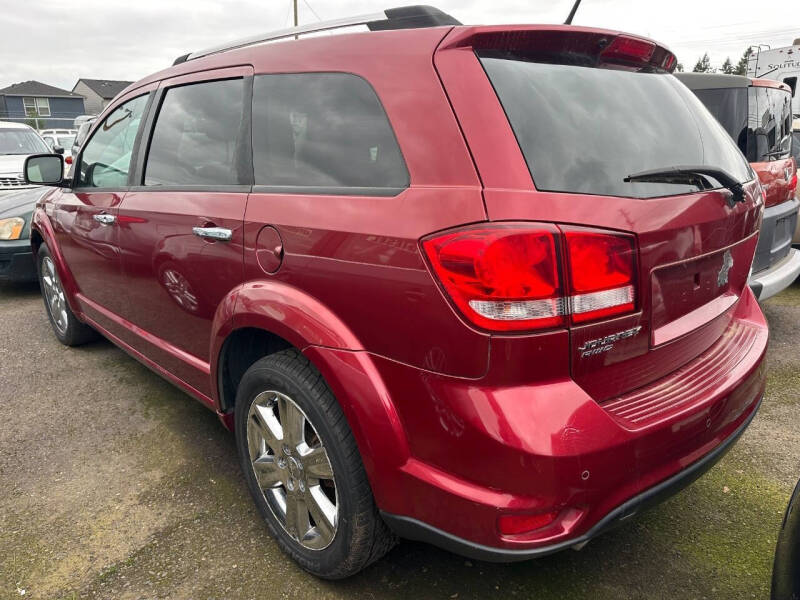 2011 Dodge Journey R/T