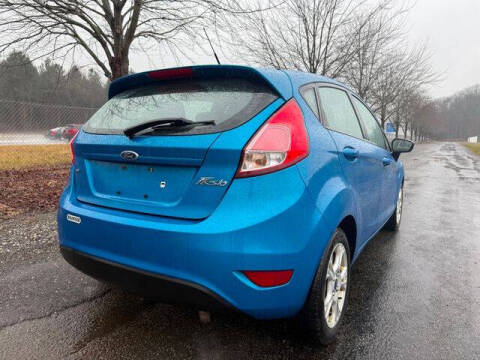 2015 Ford Fiesta SE