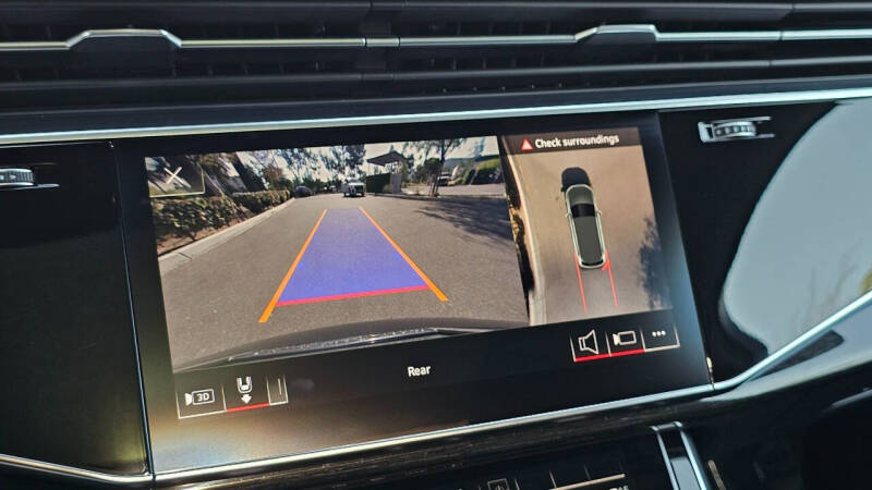 2021 Audi Q7 quattro Premium Plus 55 TFSI