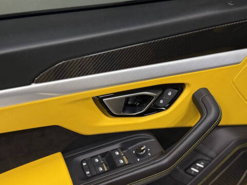 2021 Lamborghini Urus