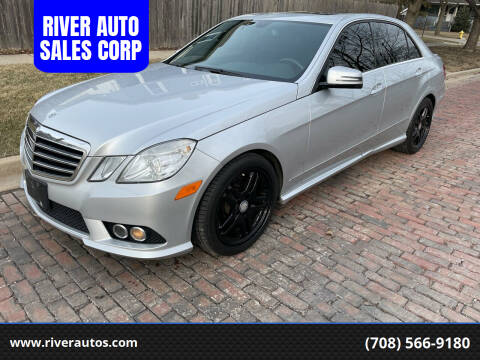 2010 Mercedes-Benz E-Class for sale at RIVER AUTO SALES CORP in Maywood IL
