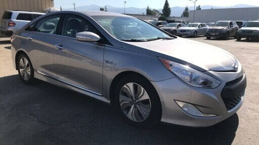 2013 Hyundai Sonata Hybrid for sale at dcm909 in Redlands CA