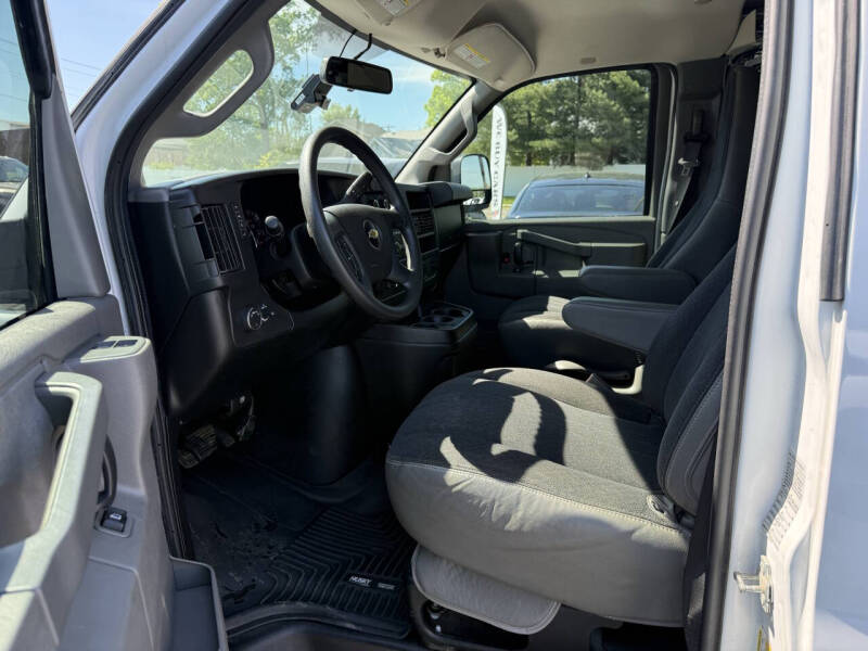2018 Chevrolet Express 2500