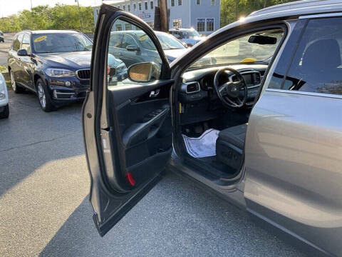 2017 Kia Sorento LX