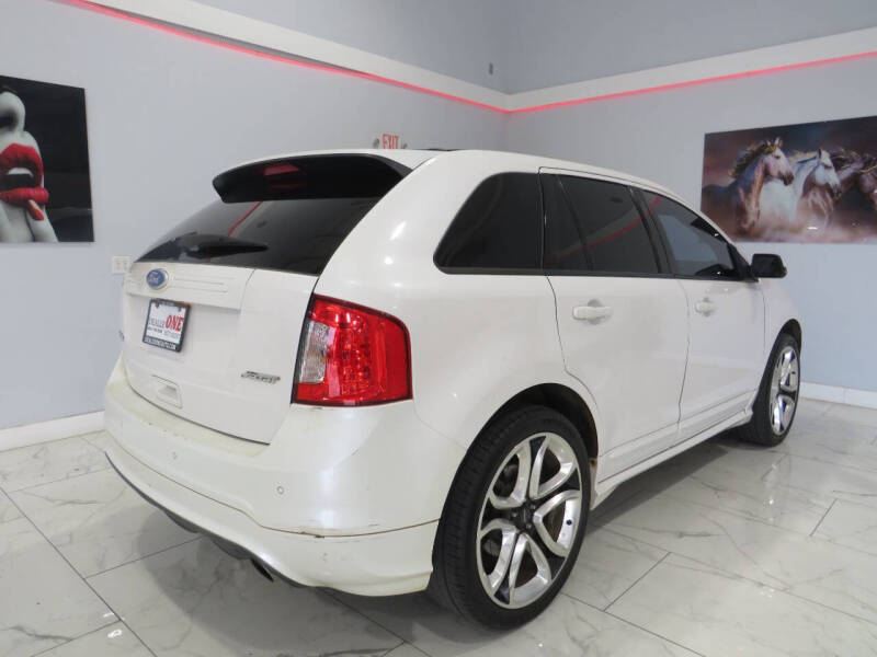 2012 Ford Edge Sport