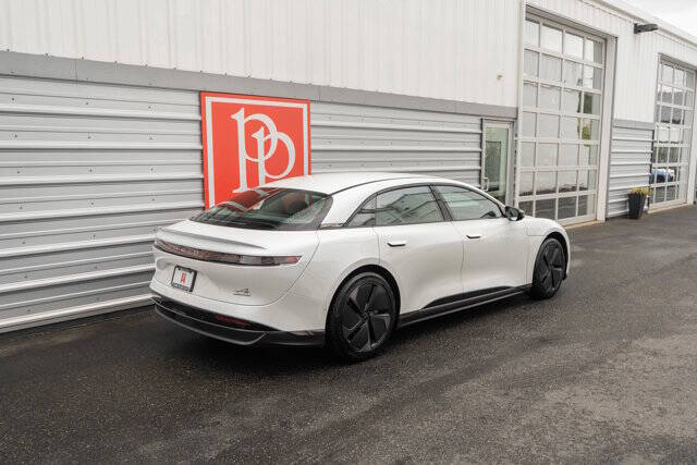 2024 Lucid Air 38