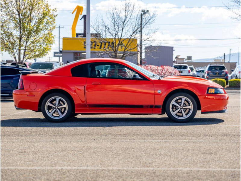 2004 Ford Mustang Mach 1 Premium