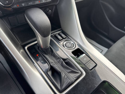 2024 Mitsubishi Eclipse Cross SE