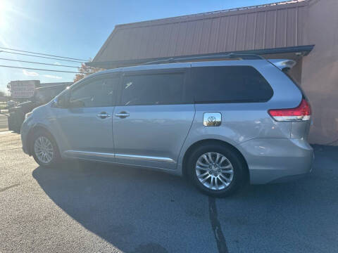 2014 Toyota Sienna
