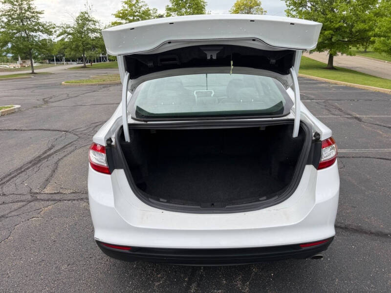 2013 Ford Fusion S