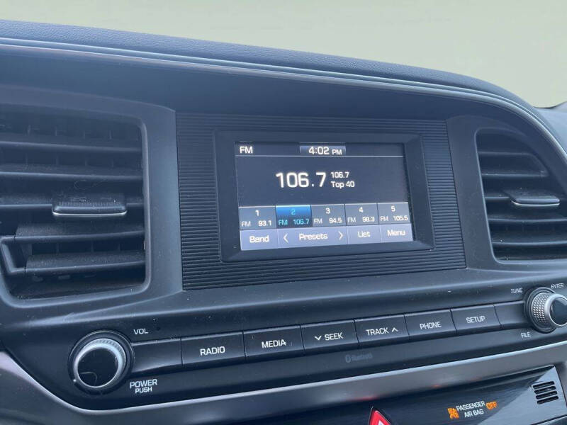 2020 Hyundai Elantra