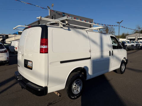 2021 Chevrolet Express 2500